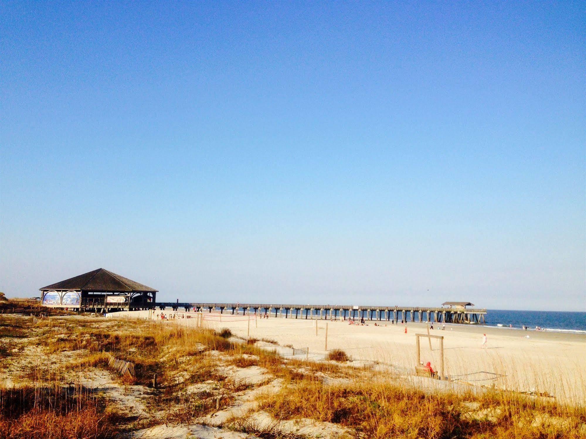 Sky Suites Tybee Island Exterior photo