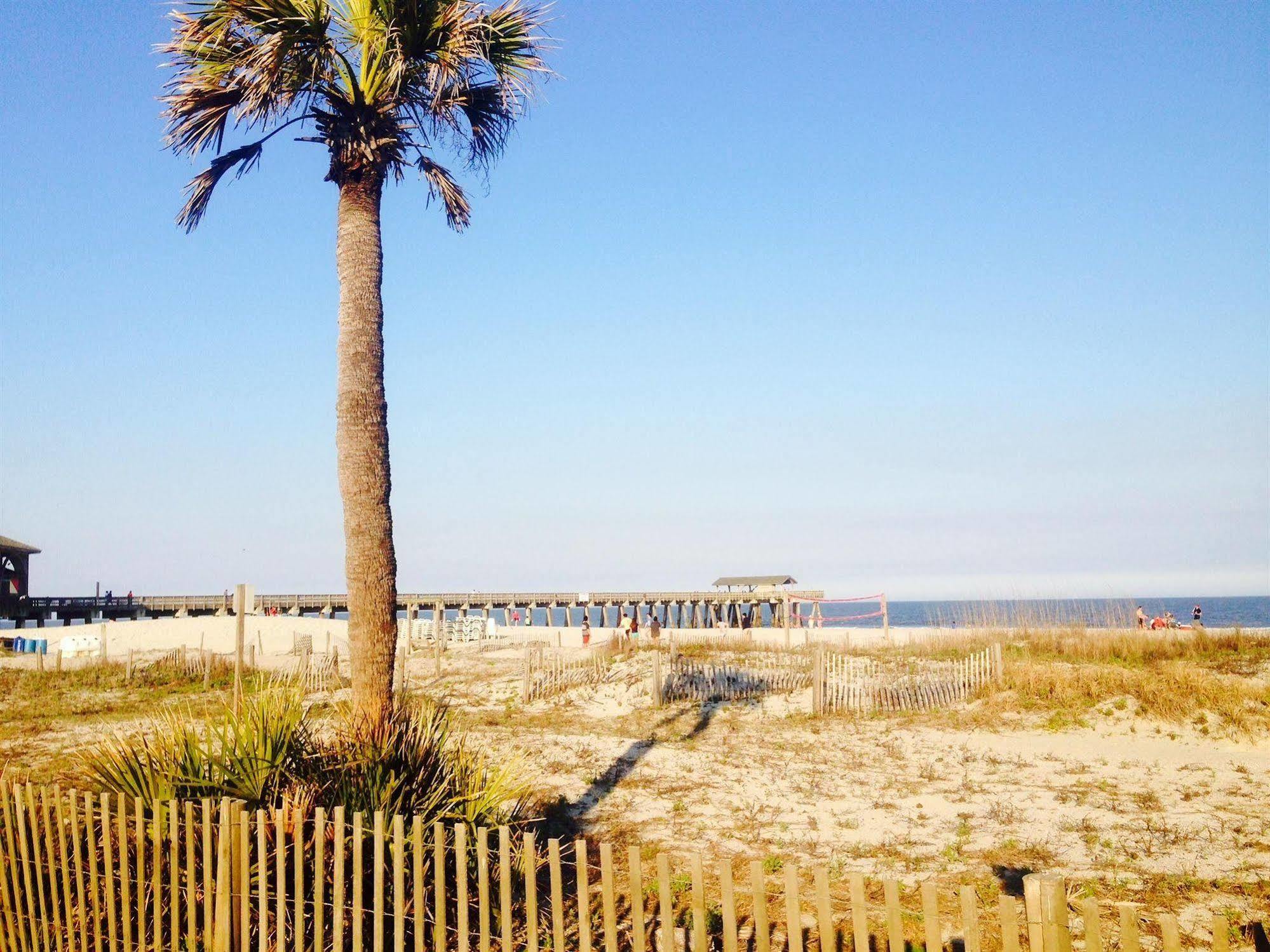 Sky Suites Tybee Island Exterior photo